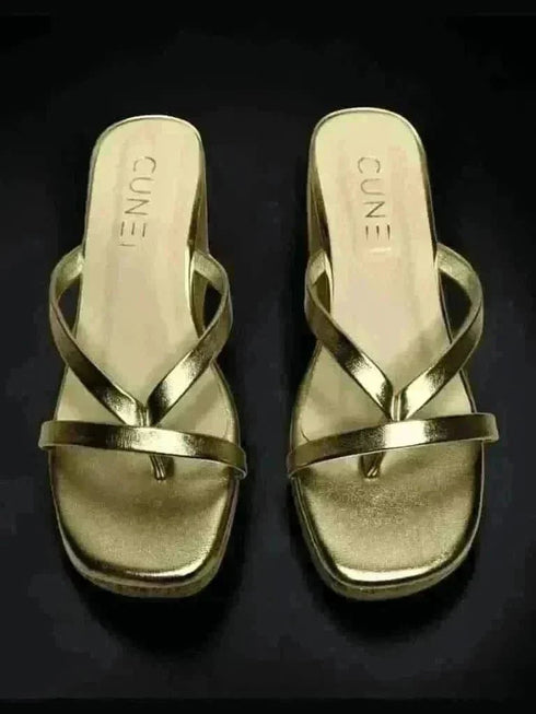 Sleek and Stylish Golden Wedges - cunei